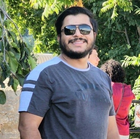 Meet your Posher, Raja - Picture 1 of 1